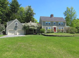 97 Meetinghouse Rd, Norwich, VT 05055