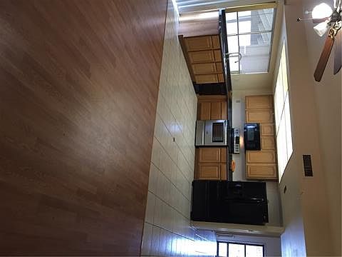 3rd image of 3206 Flagstone Dr