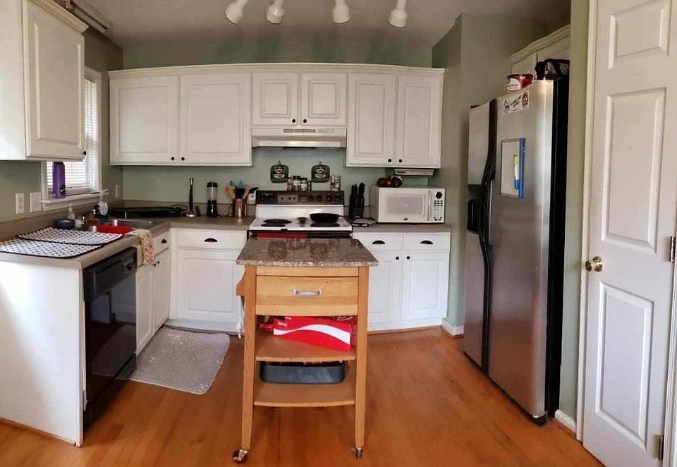 2nd image of 508 Dogwood St