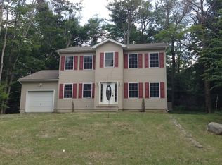9482 Juniper Dr, Tobyhanna, PA