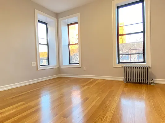 Rented by Beekman Street Realty | media 4