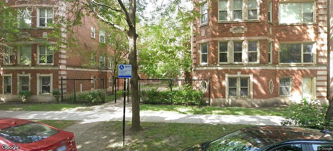 8138 S Drexel Ave APT 3 photo 1