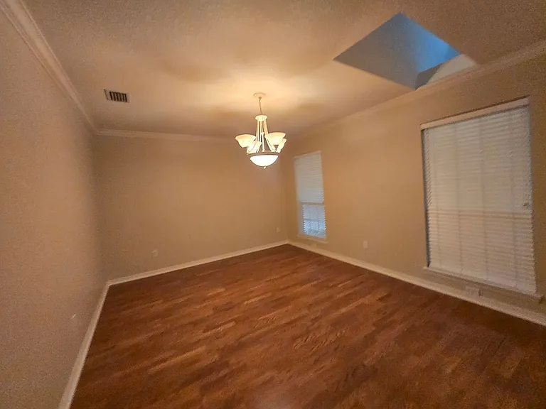 436 SE 4th Ave — Photo 11