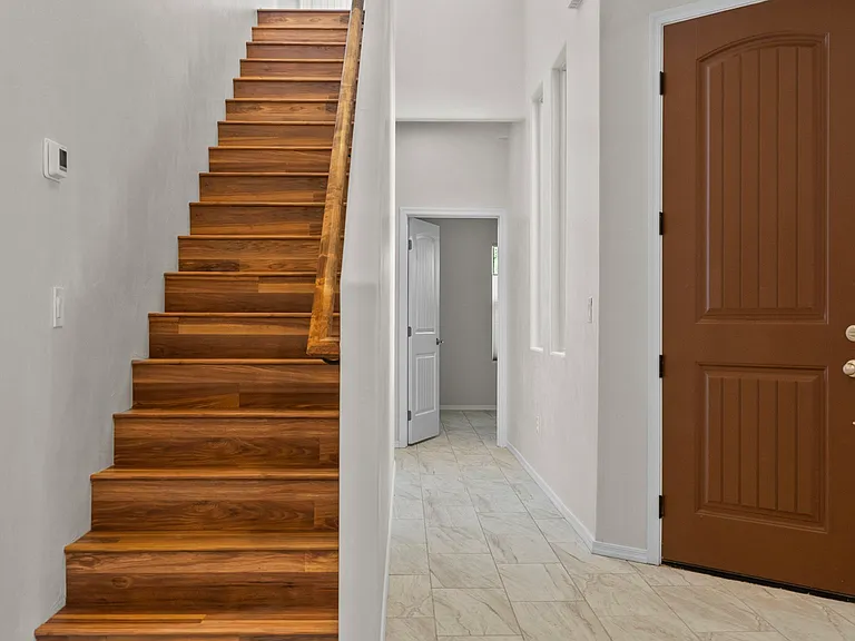 1601 Golden Gate Way — Photo 17
