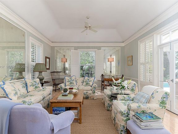 3rd image of 74 Gomez Rd