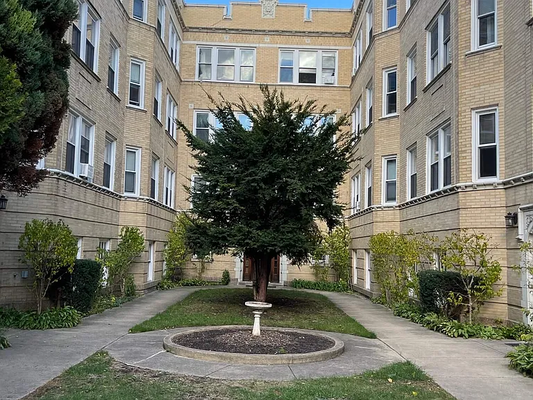 1436-40 W Thorndale Ave — Photo 5