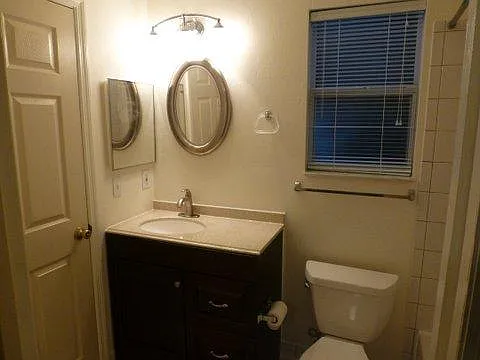 660 NW 20th Ave — Photo 3