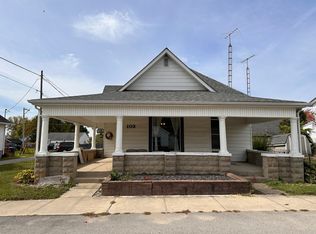 103 S Main St, Kennard, IN 47351