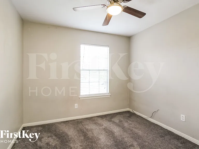 8114 Scarlet Tanager Dr — Photo 13