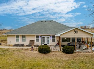 2010 Suffolk Rd, Oskaloosa, IA 52577