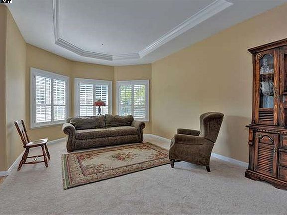 2nd image of 5430 Goldenrod Dr