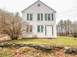 213 Gardner Rd, Hubbardston, MA 01452