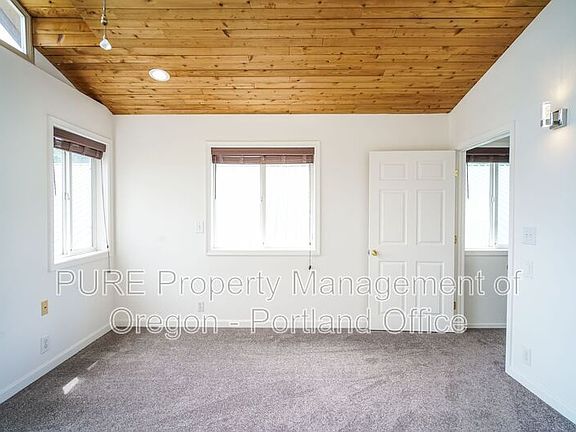 5th image of 14235 SW Meeker Ter