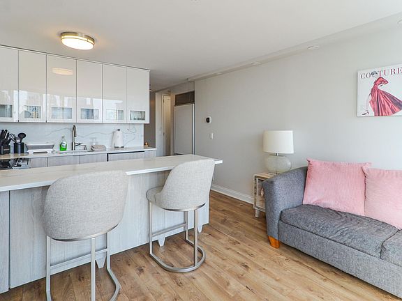3rd image of 405 N Wabash Ave Unit 4309