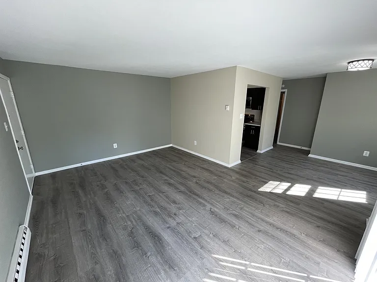 390 Minor St #8 — Photo 2