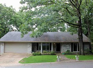 11 Janwood Dr, Little Rock, AR 72227