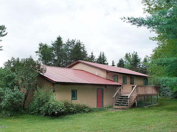 4th image of 19028 Arrowhead Ln