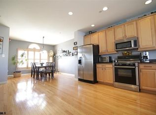 35 Chelsea Ct #35, Atlantic City, NJ 08401