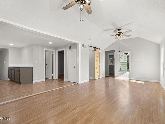 5th image of 1112 W COCHISE Drive