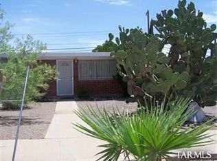 2715 S Lands End Rd, Tucson, AZ 85713
