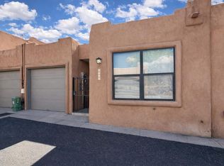 2451 NW Cir NW, Albuquerque, NM 87104
