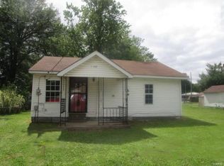 1102 Madison Ave, Caruthersville, MO 63830