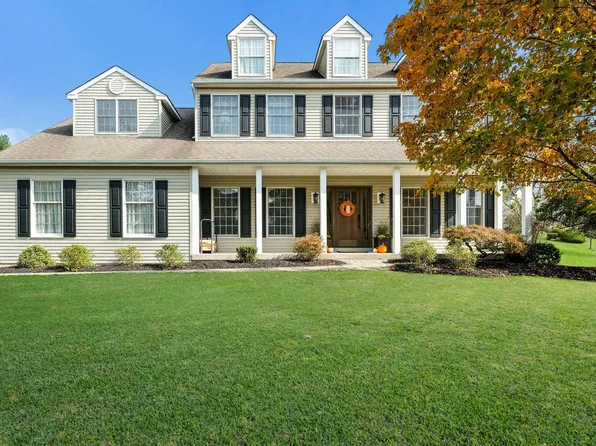 84 Brinker Dr, Doylestown, PA 18901