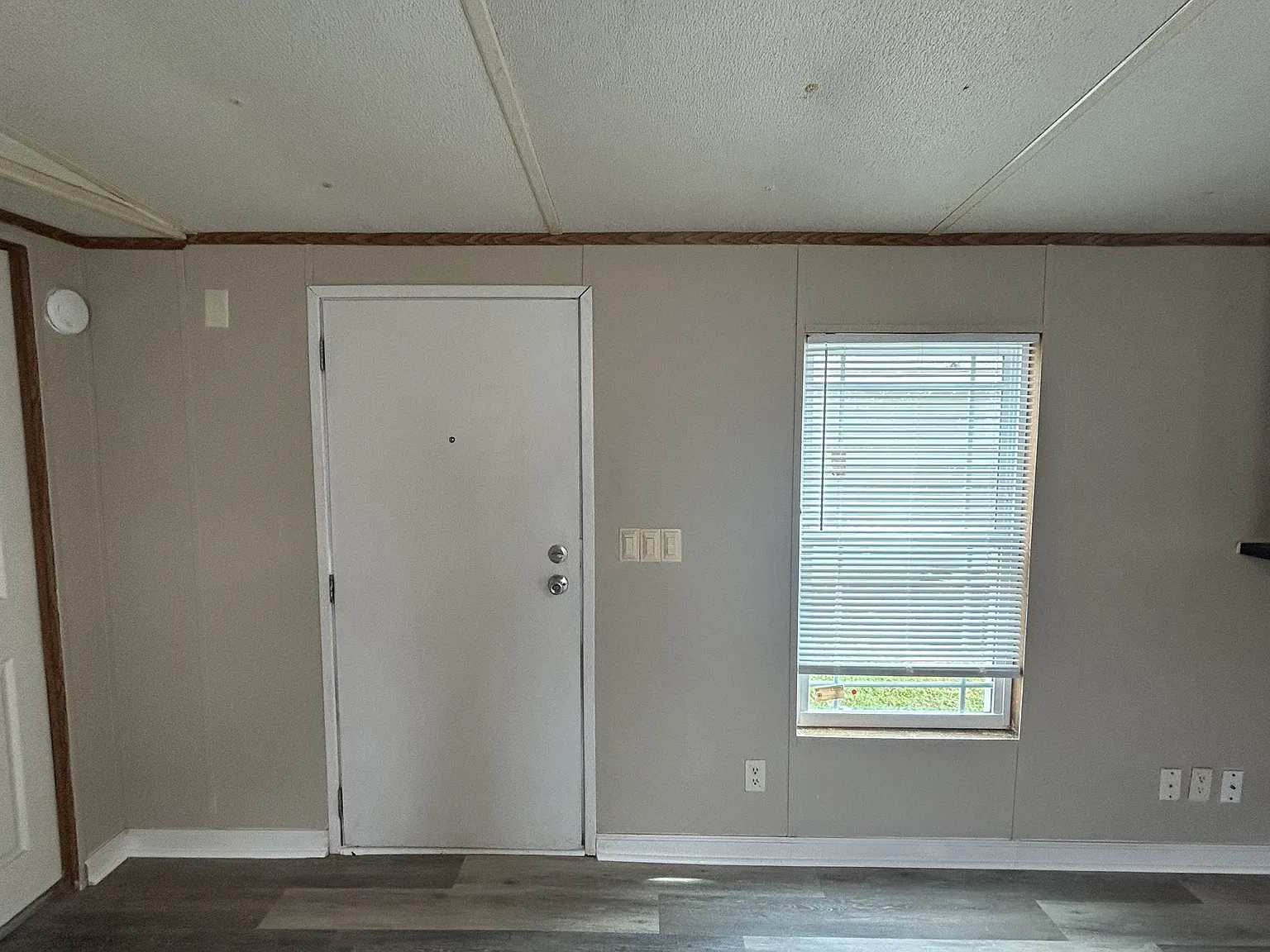 109 Richie Street - 1 — Photo 2