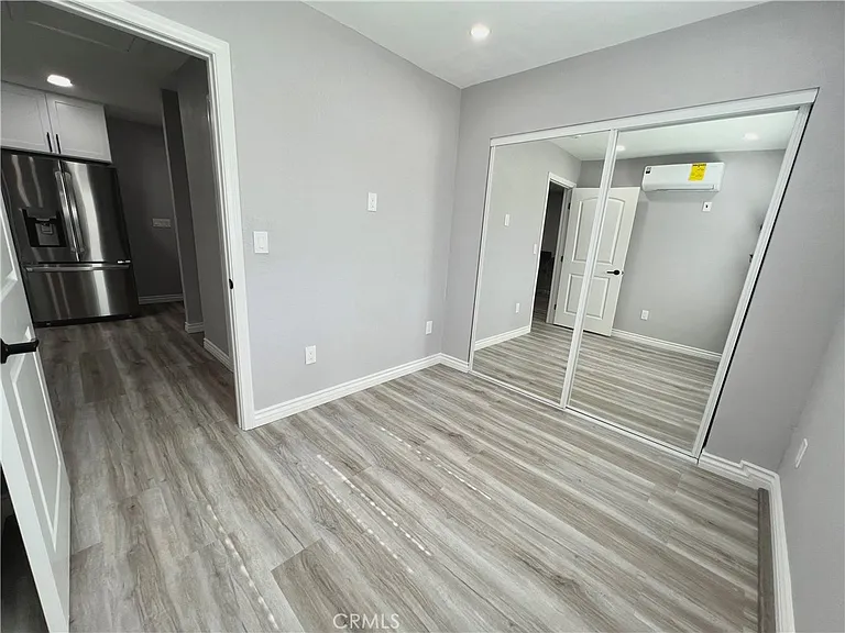 6438 Shayna Ct #B — Photo 12