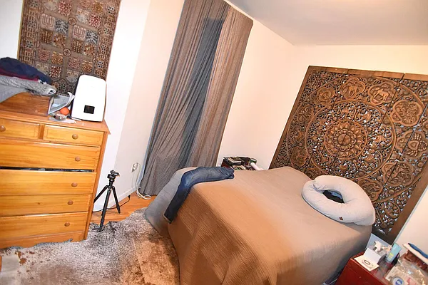 Rented by Manhattan Spaces | media 23