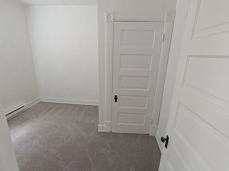 2221 West 1st Avenue — Photo 6