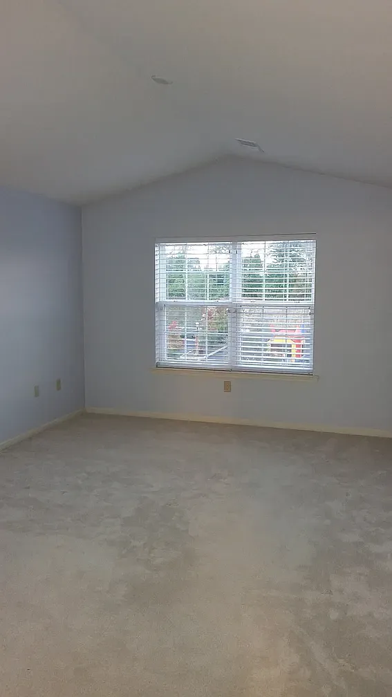 2 bed, 1082 sqft, $2,200 — Photo 2