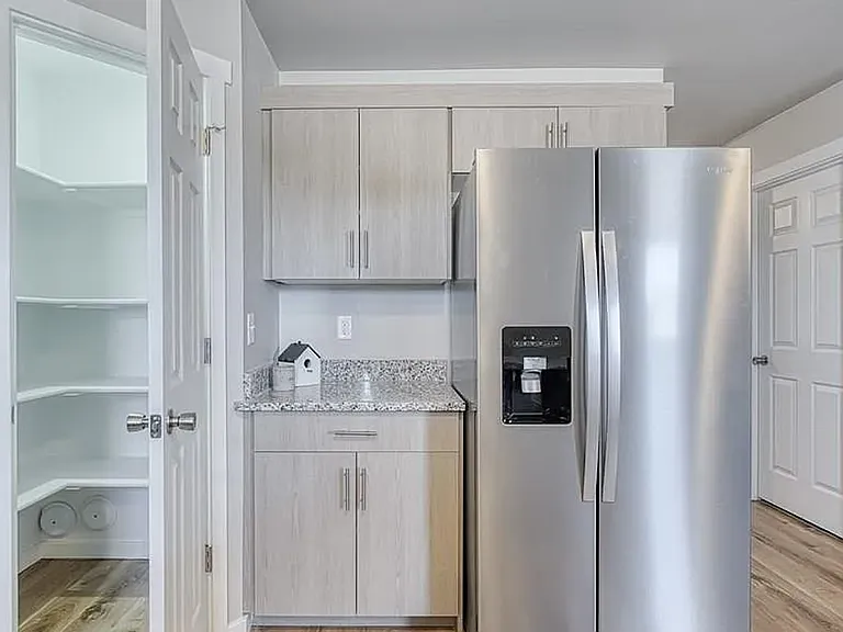 2015 Lawrence Ln #2006 — Photo 14