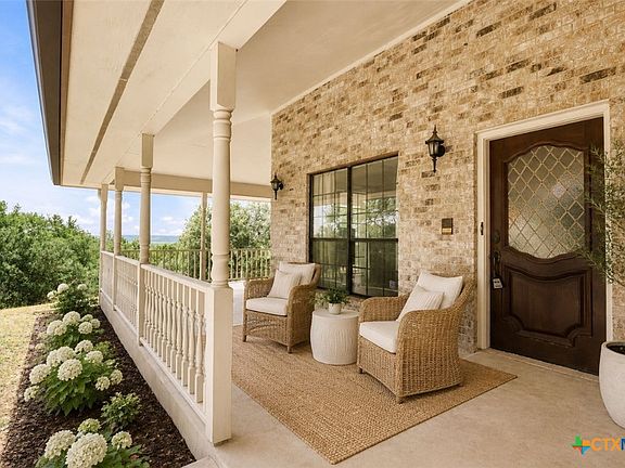 5th image of 5691 Circle Oak Dr