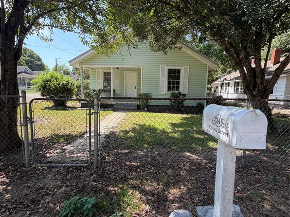 34 Cross St, Wetumpka, AL 36092