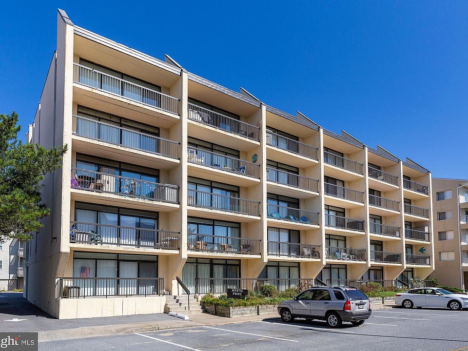1st image of 12 42nd St Unit 206