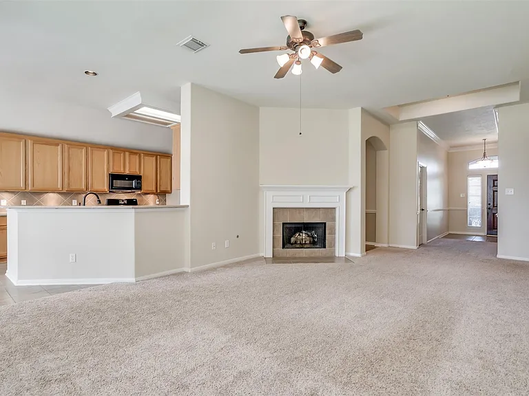 3419 La Fleur Ln — Photo 9