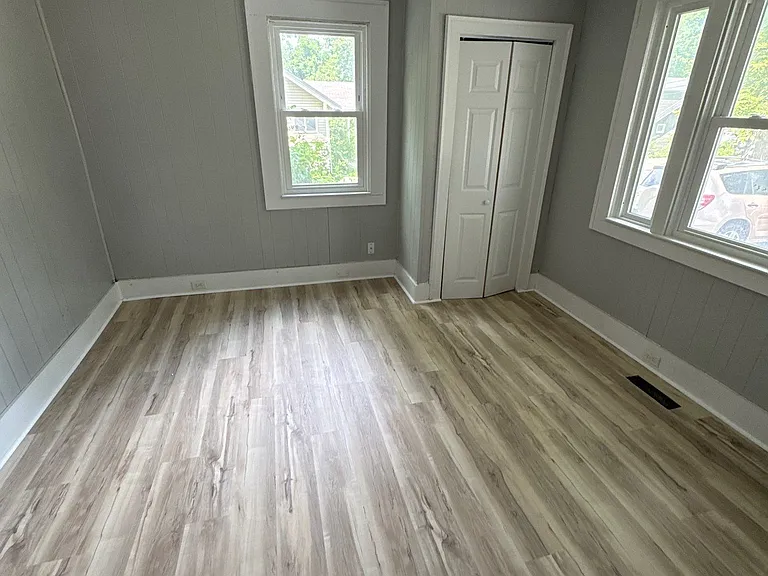 45 Beacon Ave — Photo 14