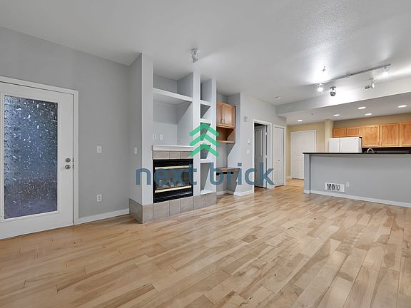 5th image of 16275 NE 85th St APT 107