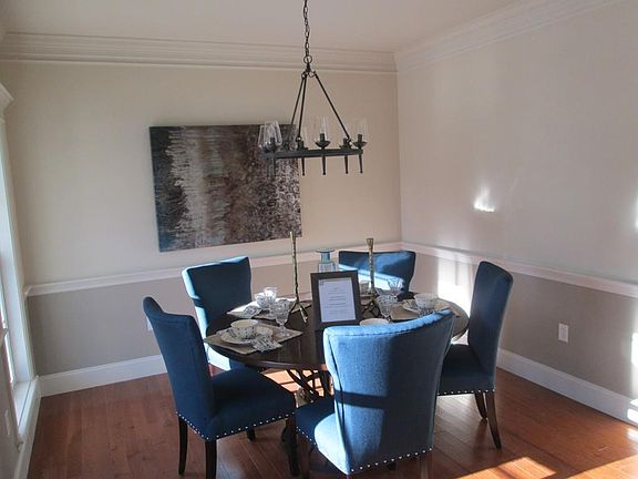 4th image of 10 Taylor Cove Dr #0