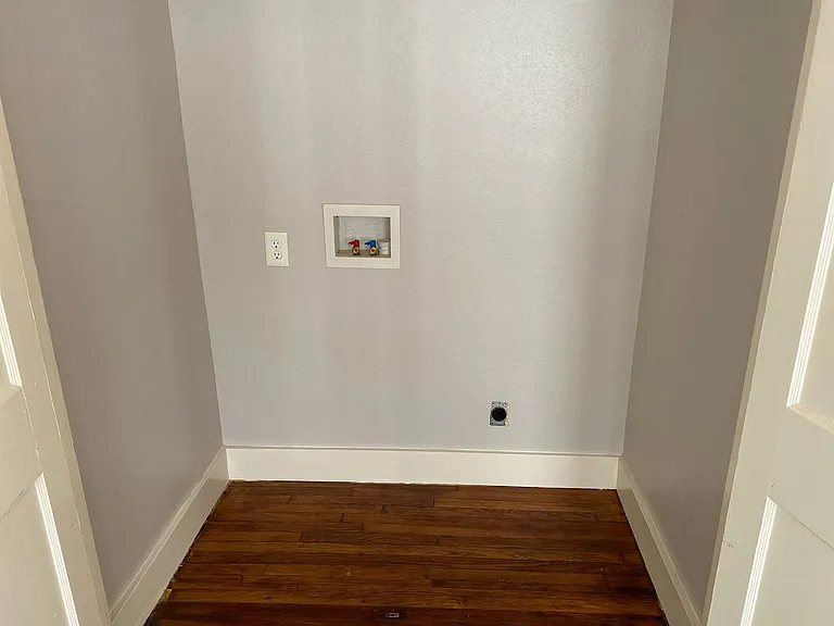 234 & 236 E Rutherford St — Photo 25