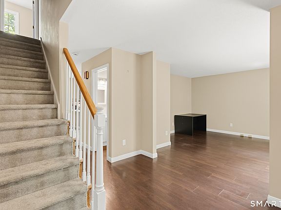 5th image of 436 Tiffany Lane