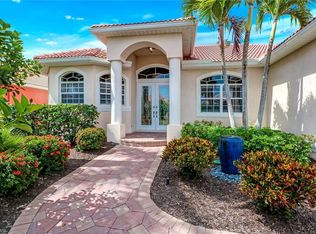 8532 Southwind Bay Cir, Fort Myers, FL 33908