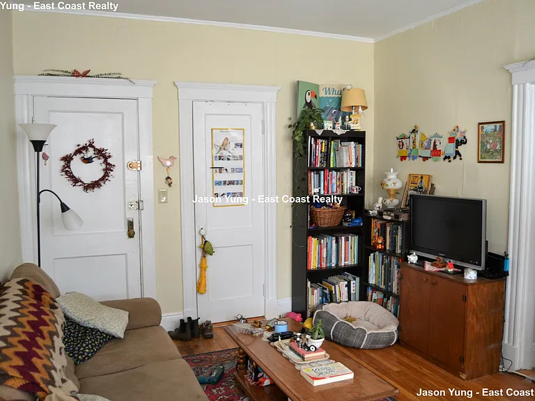 236 Kelton St #14 — Photo 5