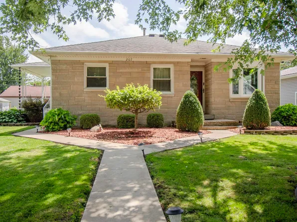 207 S Franklin St, Lynn, IN 47355