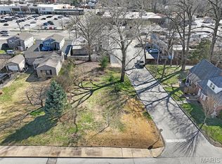 8838 Powell Ave, Saint Louis, MO 63144