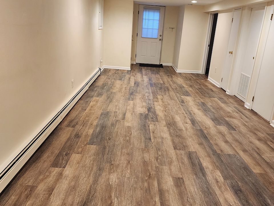 Living Room/Dining area view of entrance
