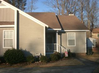 932 S Hornbeam Dr, Rocky Mount, NC 27804