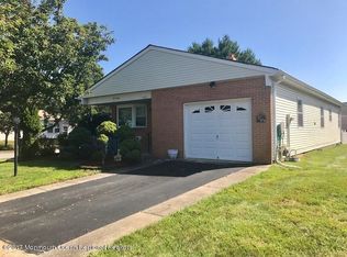 290 Costa Mesa Dr, Toms River, NJ 08757