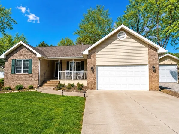 14687 N Lost Lake Ln, Mount Vernon, IL 62864